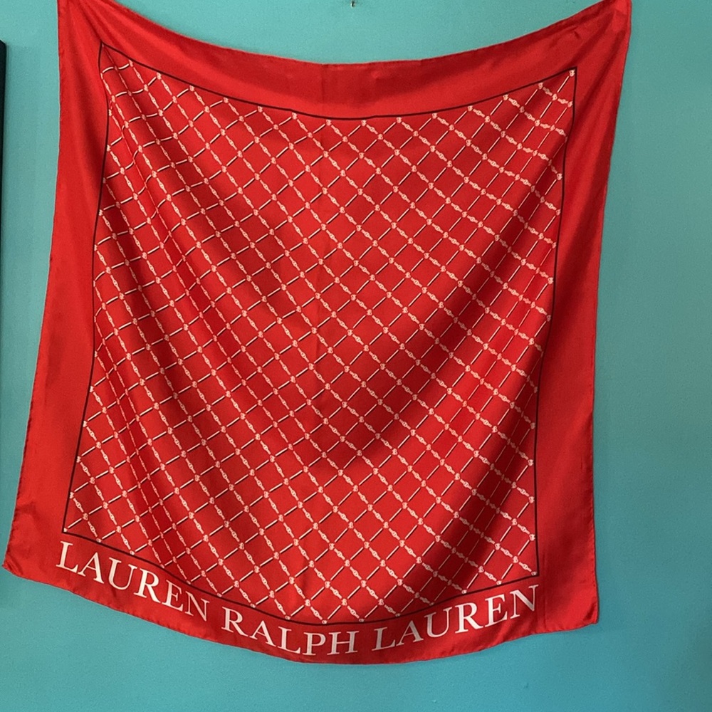 Lauren Ralph Lauren Large Logo Silk Twill Scarf - Picture 7 of 7